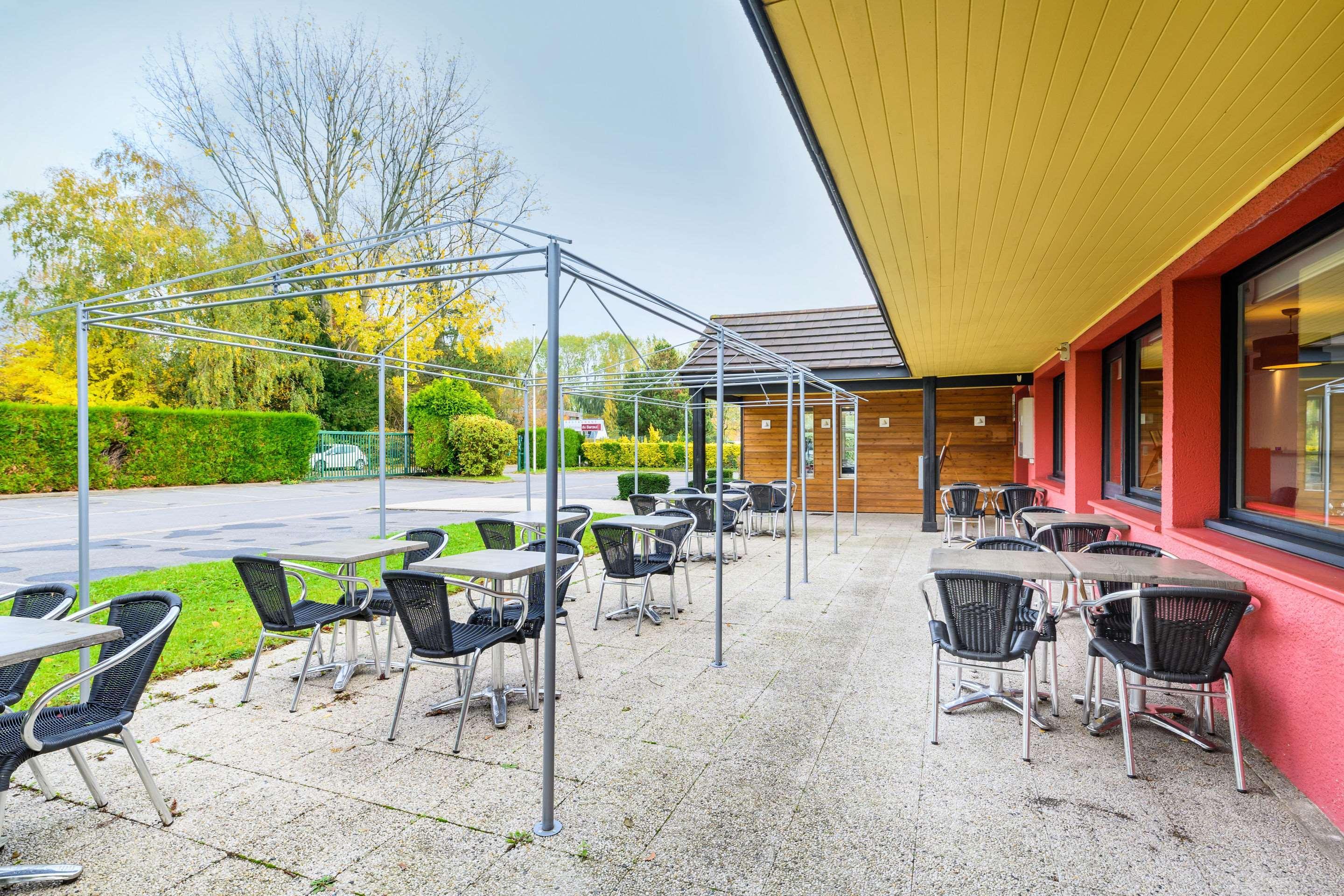 Kyriad Lille - Mons En Baroeul Exterior photo